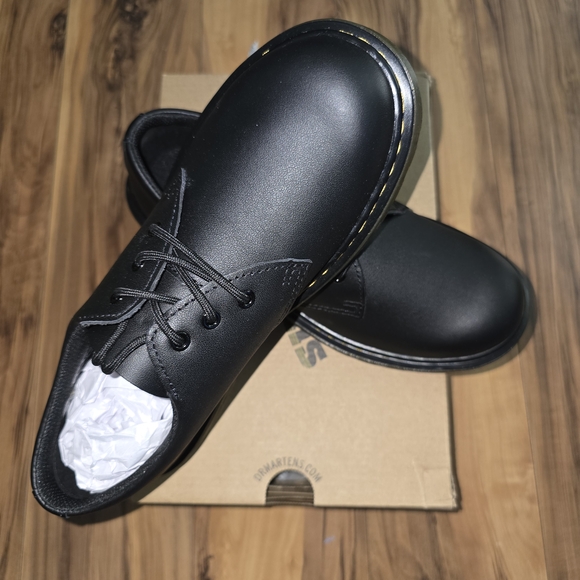 Dr. Martens Black Leather Oxfords - Picture 1 of 6
